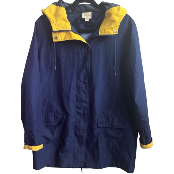 St. John's Bay Navy Blue Yellow Trim Hooded Rain coat Jacket medium snap pockets - Picture 3 of 5